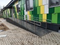 Перила для пандуса с двойным поручнем и 1-ригель 3